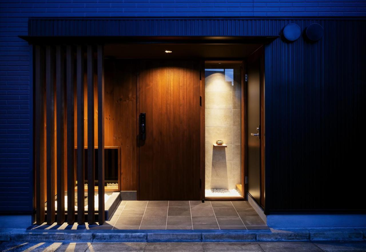古今 天下茶屋 With A Private Parking Lot And A Half Open-Air Bath And Direct To Kix Villa Osaka Exteriör bild