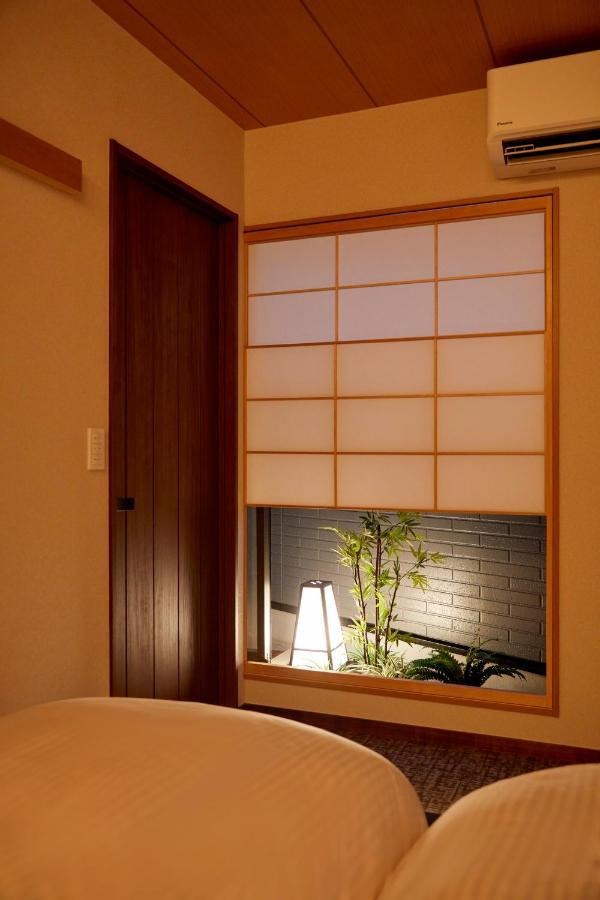 古今 天下茶屋 With A Private Parking Lot And A Half Open-Air Bath And Direct To Kix Villa Osaka Exteriör bild