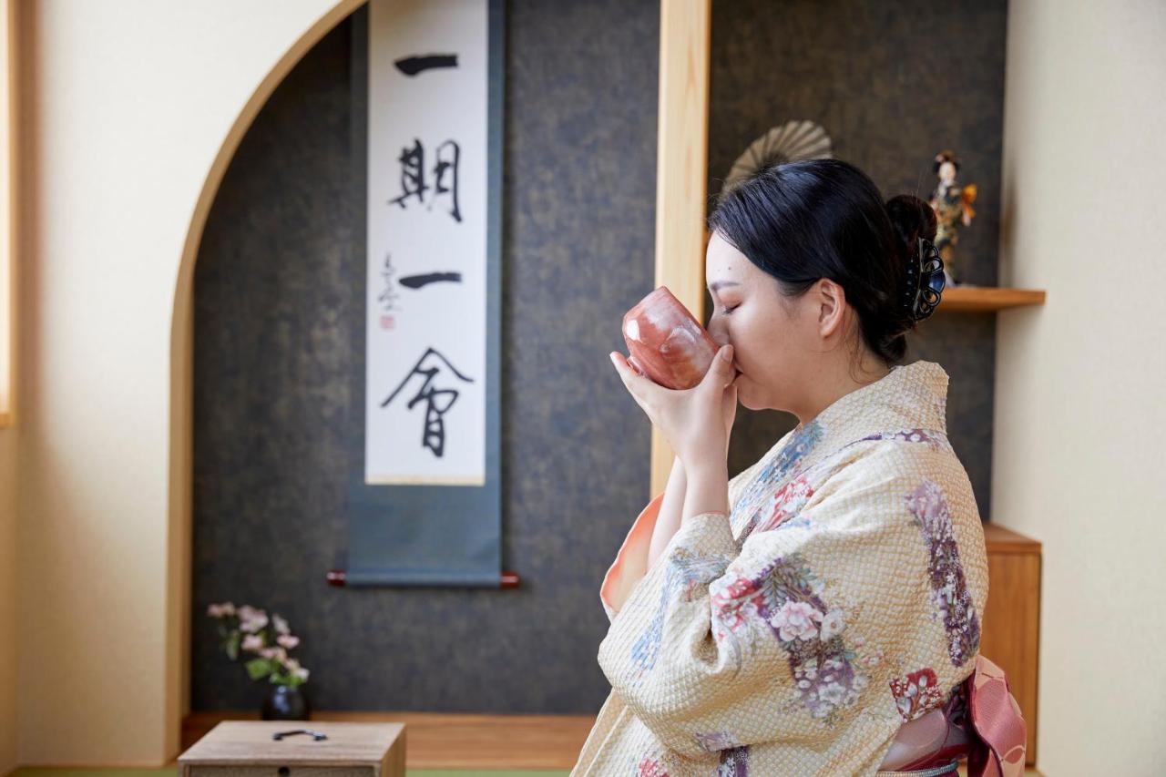 古今 天下茶屋 With A Private Parking Lot And A Half Open-Air Bath And Direct To Kix Villa Osaka Exteriör bild